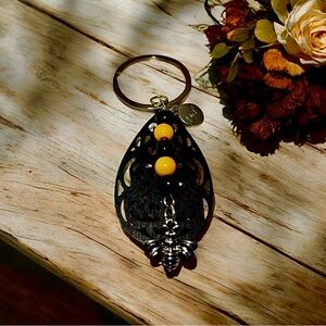 Elegant Black and Yellow Keychain